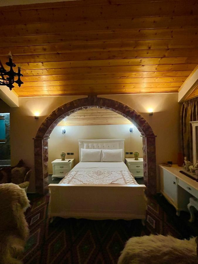 Villa Parku Rinia 코르처 외부 사진